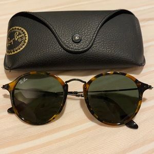 ray ban sunglasses